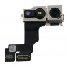 Selfie camera iPhone 15